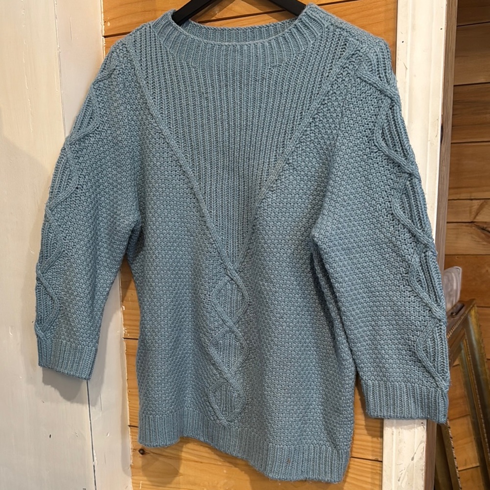 Karl Lagerfeld Paris Women's Knit Pale Blue Sweater Size Large